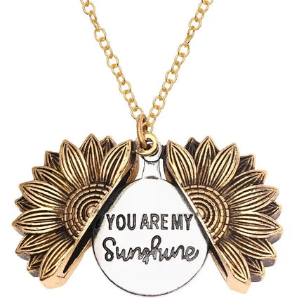 🔥🌞Collier tournesol « You Are My Sunshine »🌻(gravure recto-verso)