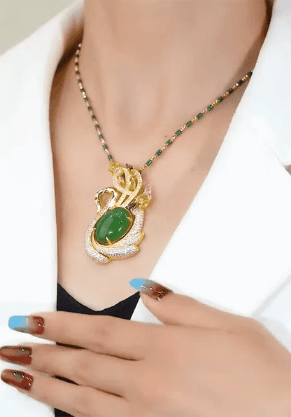 Collier en diamant avec pierre œil-de-chat