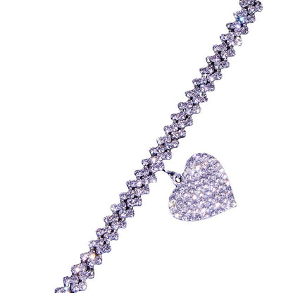 Bracelet de Cheville Cœur en Strass – Élégance et Brillance Féminine