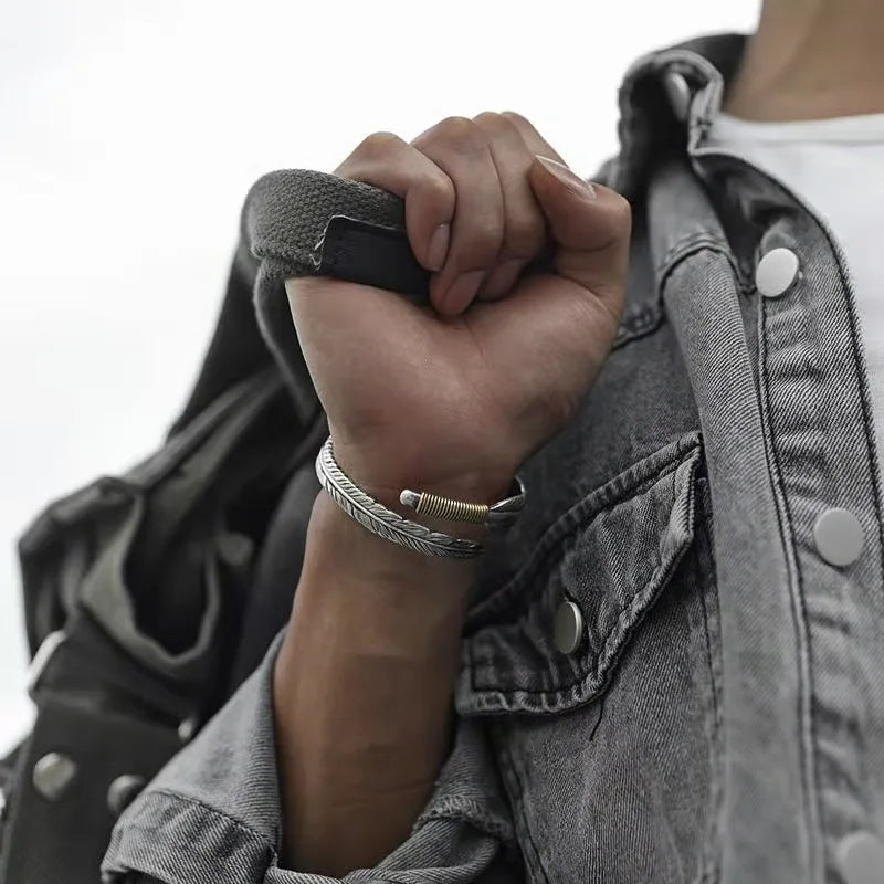 « Je serai toujours là avec toi » Bracelet à plumes