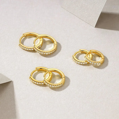 Boucles d'oreilles classiques en forme d'anneau